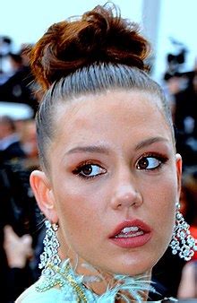 Adèle Exarchopoulos — Wikipédia